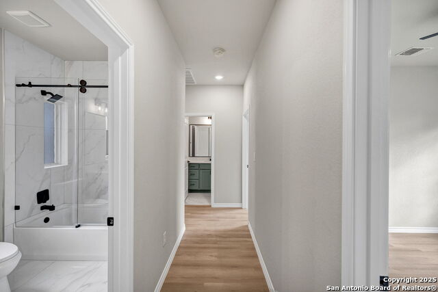 Image 28 of 46 For 23048 Hilltop Peaks