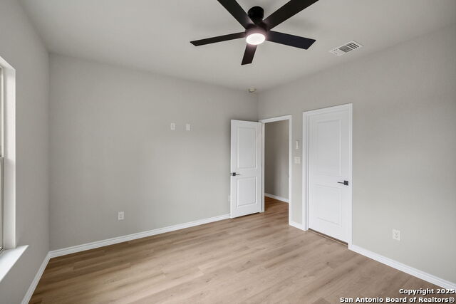 Image 37 of 46 For 23048 Hilltop Peaks