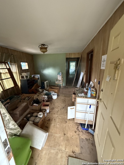 Listing photo id 4 for 132 Wheeler  