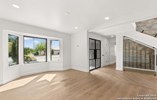Image 9 of 20 For 3815 W Songbird Ln