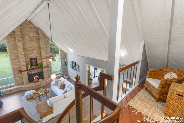 Listing photo id 16 for 8433 Oak Thicket