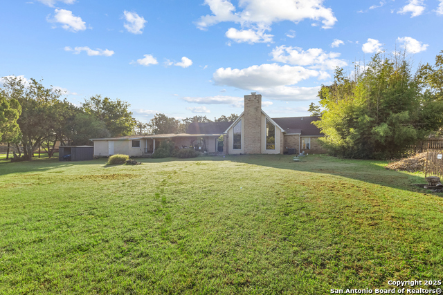 Listing photo id 26 for 8433 Oak Thicket
