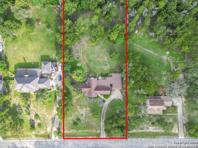 Listing photo id 27 for 8433 Oak Thicket