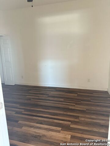 Image 10 of 10 For 2419 Presa Street S 102