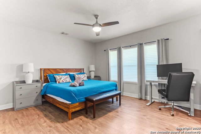 Image 12 of 36 For 335 Helena St