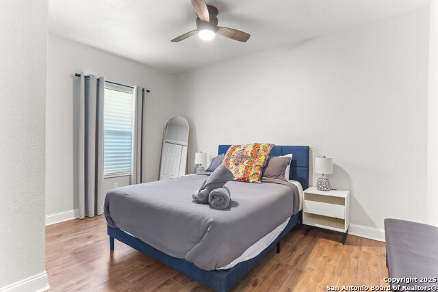 Image 18 of 36 For 335 Helena St