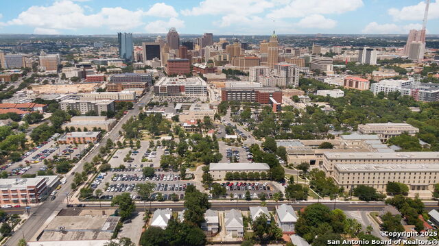 Image 33 of 36 For 335 Helena St