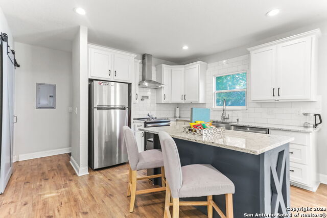 Image 8 of 36 For 335 Helena St