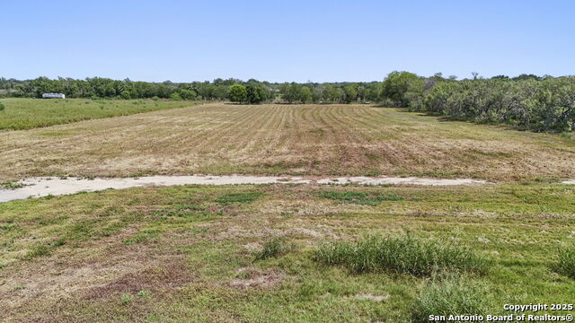 Listing photo id 13 for 11890 Keller