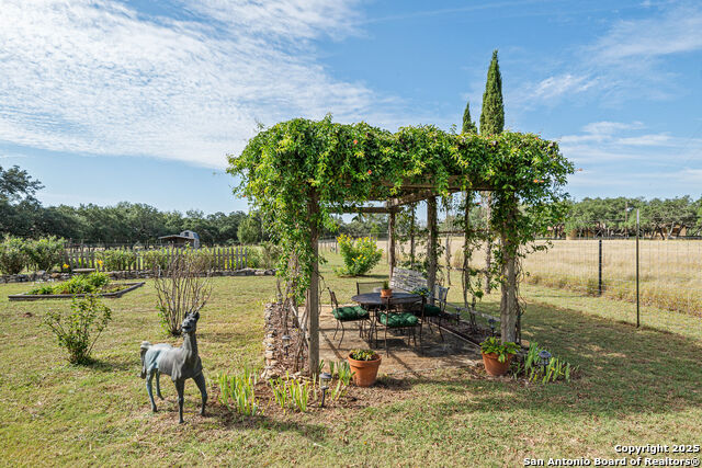 Image 35 of 43 For 46 Lewis