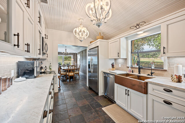 Image 7 of 43 For 46 Lewis