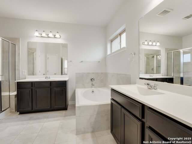 Image 11 of 18 For 4926 Drifter Oaks