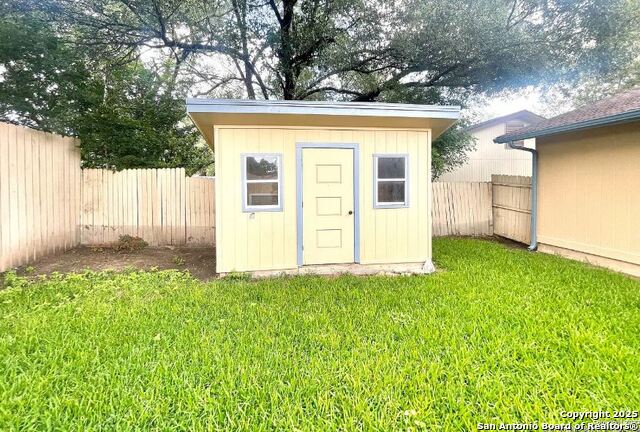 Image 19 of 20 For 4907 Dare  