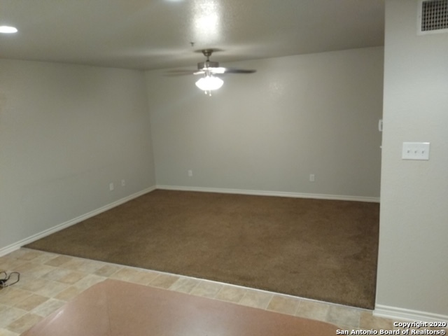 Image 13 of 34 For 112 Lone Oak  D102
