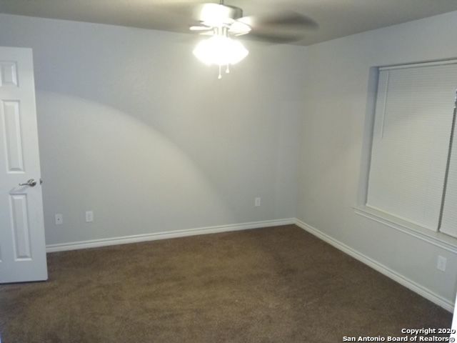 Image 20 of 34 For 112 Lone Oak  D102