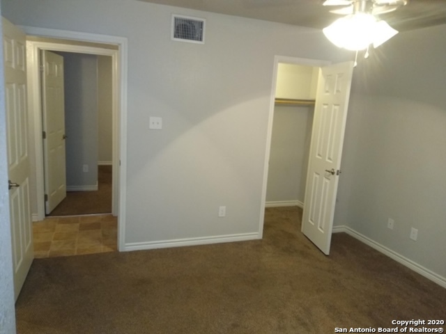 Image 21 of 34 For 112 Lone Oak  D102