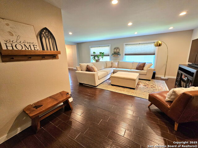 Image 2 of 22 For 6323 Regency Ct