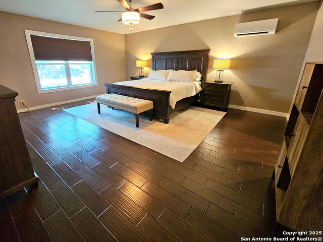 Image 5 of 22 For 6323 Regency Ct