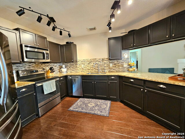 Image 9 of 22 For 6323 Regency Ct