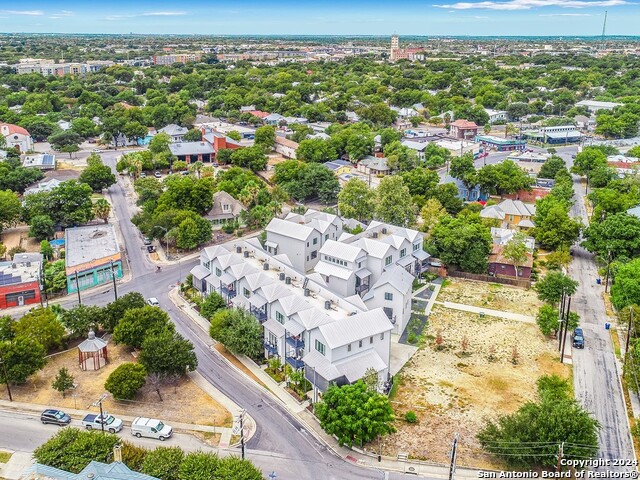 Image 24 of 25 For 1226 Presa St S 105