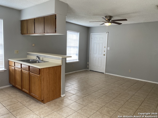 Image 3 of 12 For 801 Olmos Dr W