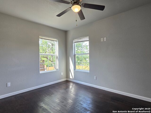Image 11 of 14 For 2815 Pine S