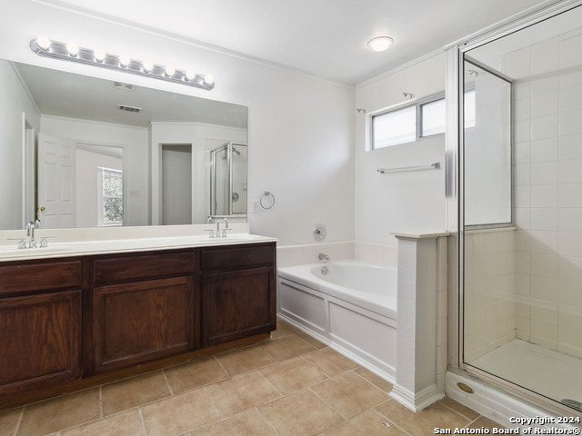 Image 22 of 31 For 1230 Knights Cross