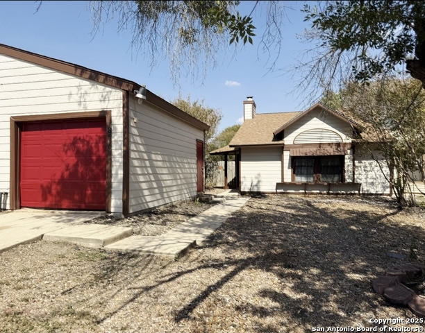 8410 Forest Ridge