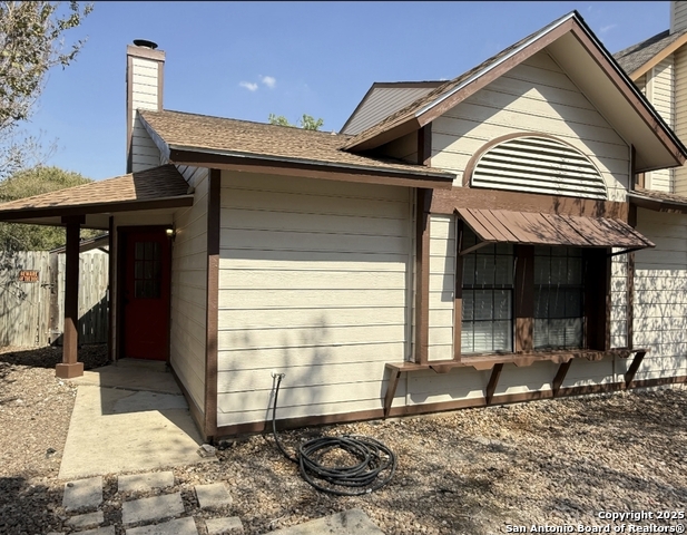 Listing photo id 0 for 8410 Forest Ridge