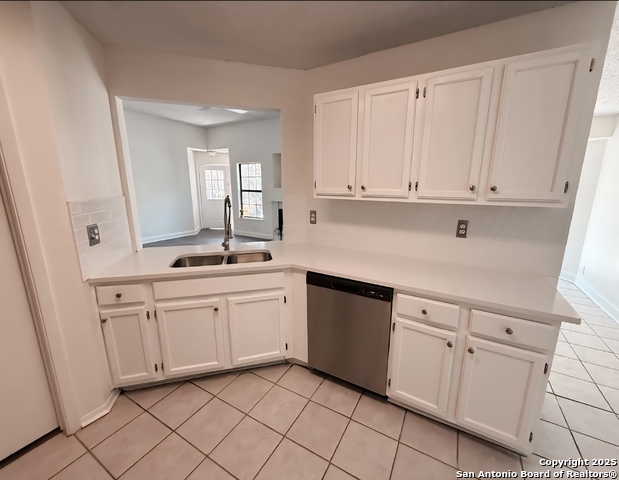 Listing photo id 4 for 8410 Forest Ridge