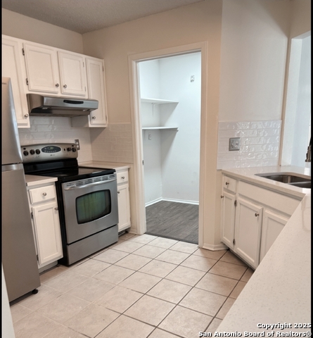 Listing photo id 5 for 8410 Forest Ridge
