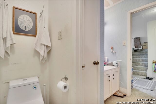 Image 11 of 29 For 12010 Ashrock