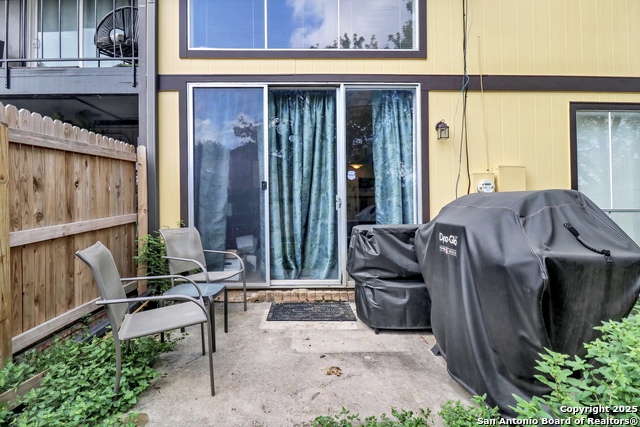 Image 26 of 29 For 12010 Ashrock