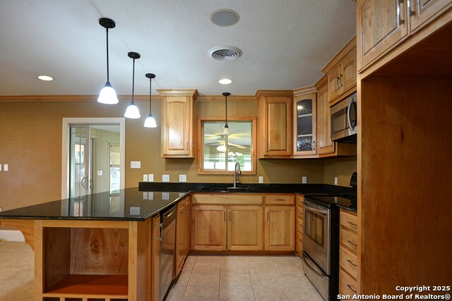 Image 13 of 53 For 416 Valley