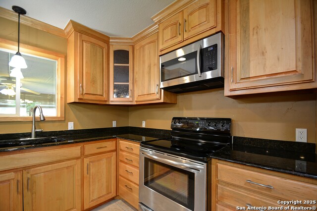 Image 16 of 53 For 416 Valley