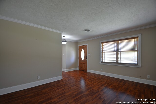 Image 7 of 53 For 416 Valley