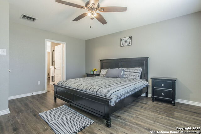 Image 10 of 36 For 7920 Broussard