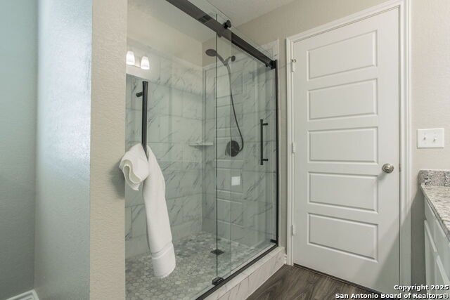 Image 21 of 36 For 7920 Broussard