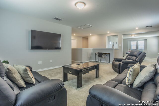 Image 23 of 36 For 7920 Broussard