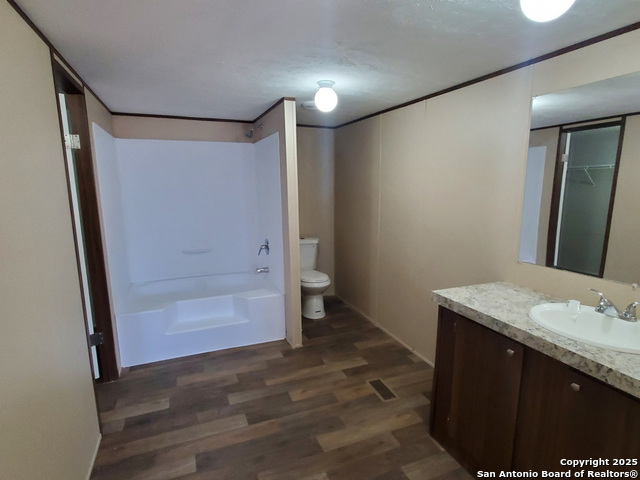 Image 6 of 11 For 61 Post Oak A