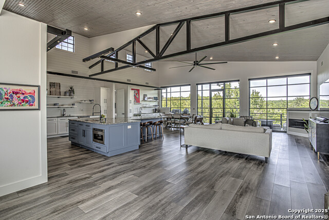 Image 20 of 35 For 2705 Campestres