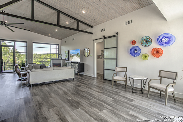 Image 21 of 35 For 2705 Campestres