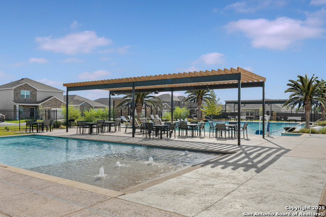 Image 13 of 21 For 14649 Maple Terrace