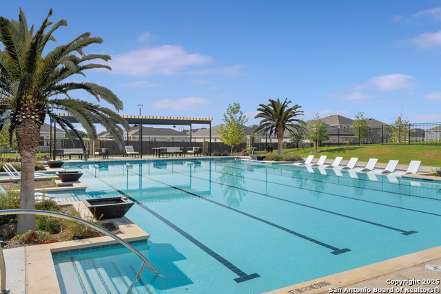 Image 14 of 21 For 14649 Maple Terrace