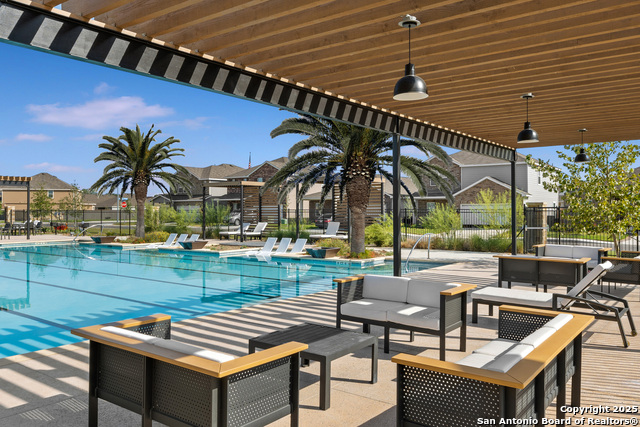 Image 15 of 21 For 14649 Maple Terrace