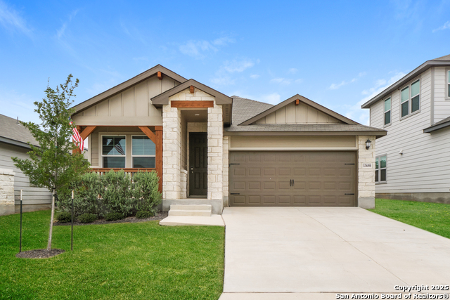 Details for 13698 Paxton Boulevard, St Hedwig, TX 78152