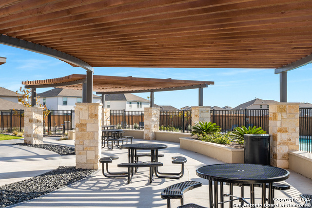 Image 18 of 25 For 13698 Paxton Boulevard