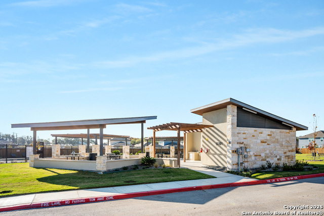 Image 19 of 25 For 13698 Paxton Boulevard