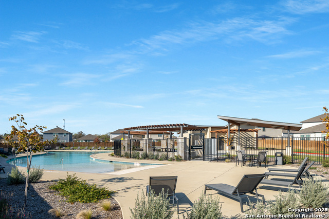 Image 21 of 25 For 13698 Paxton Boulevard