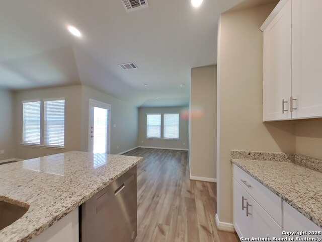 Image 4 of 25 For 13698 Paxton Boulevard